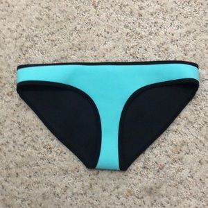 Authentic Triangl bottoms size XL